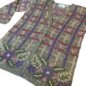 Northern Isles Portraits Sweater Womens XL Hand Knit Cardigan Floral Striped